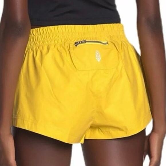 NEW $68 Free People FP Movement Moonlight Reflective Running Shorts Yellow SZ S - Picture 6 of 13